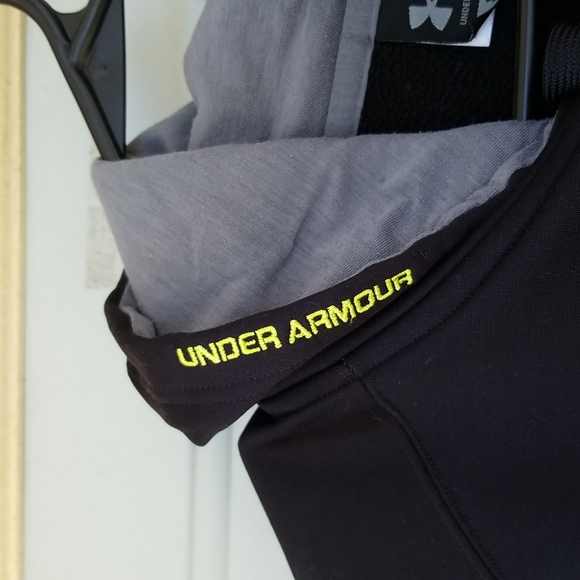 Under Armour hoodie - Picture 3 of 4
